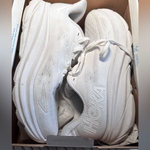 Hoka One Clifton 9 EUC White